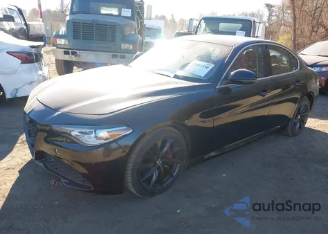 2018 Alfa Romeo Giulia Ti Lusso Rwd z USA, uszkodzony, nr VIN ZARFAECN5J7568934